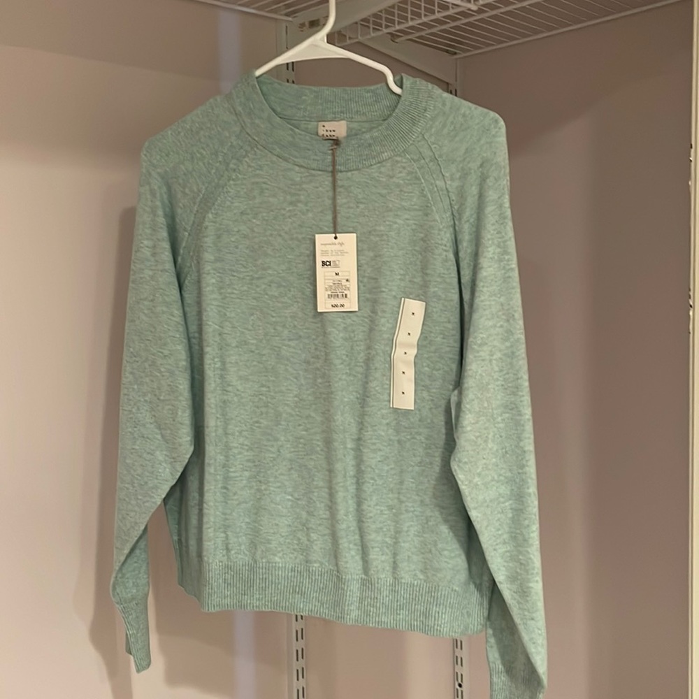 Womens Sweater, Medium